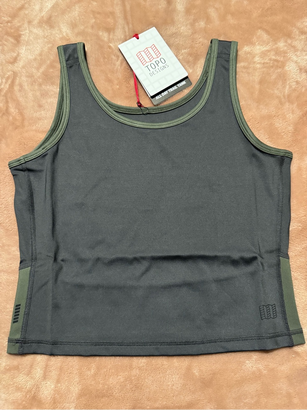 NWT Topo Designs All Day Trail Tank Cropped Tank Top, Gray/Green, Size Medium
